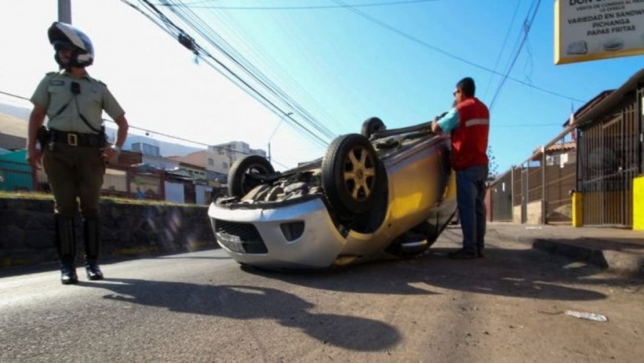 El accidente quedó registrado por las cámaras de seguridad. (Foto: Carlos Callasaya)